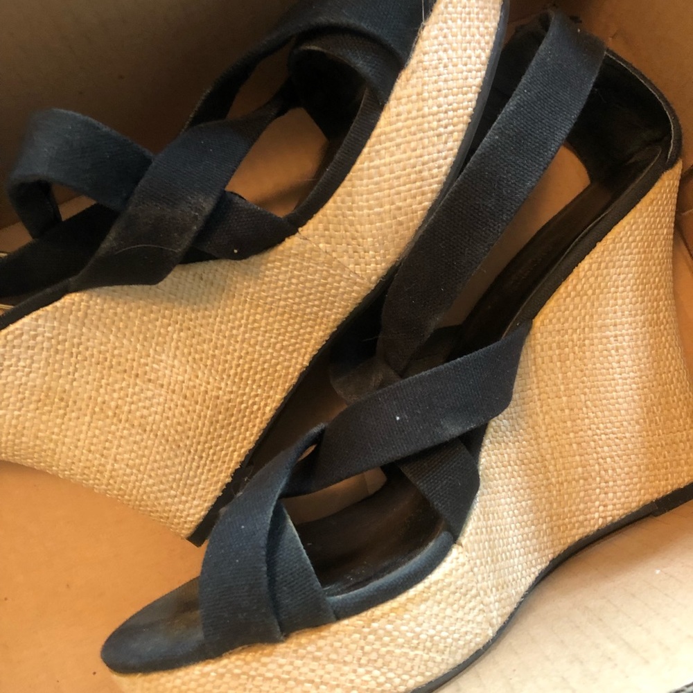 Banana Republic Rafia Wedge Size 10